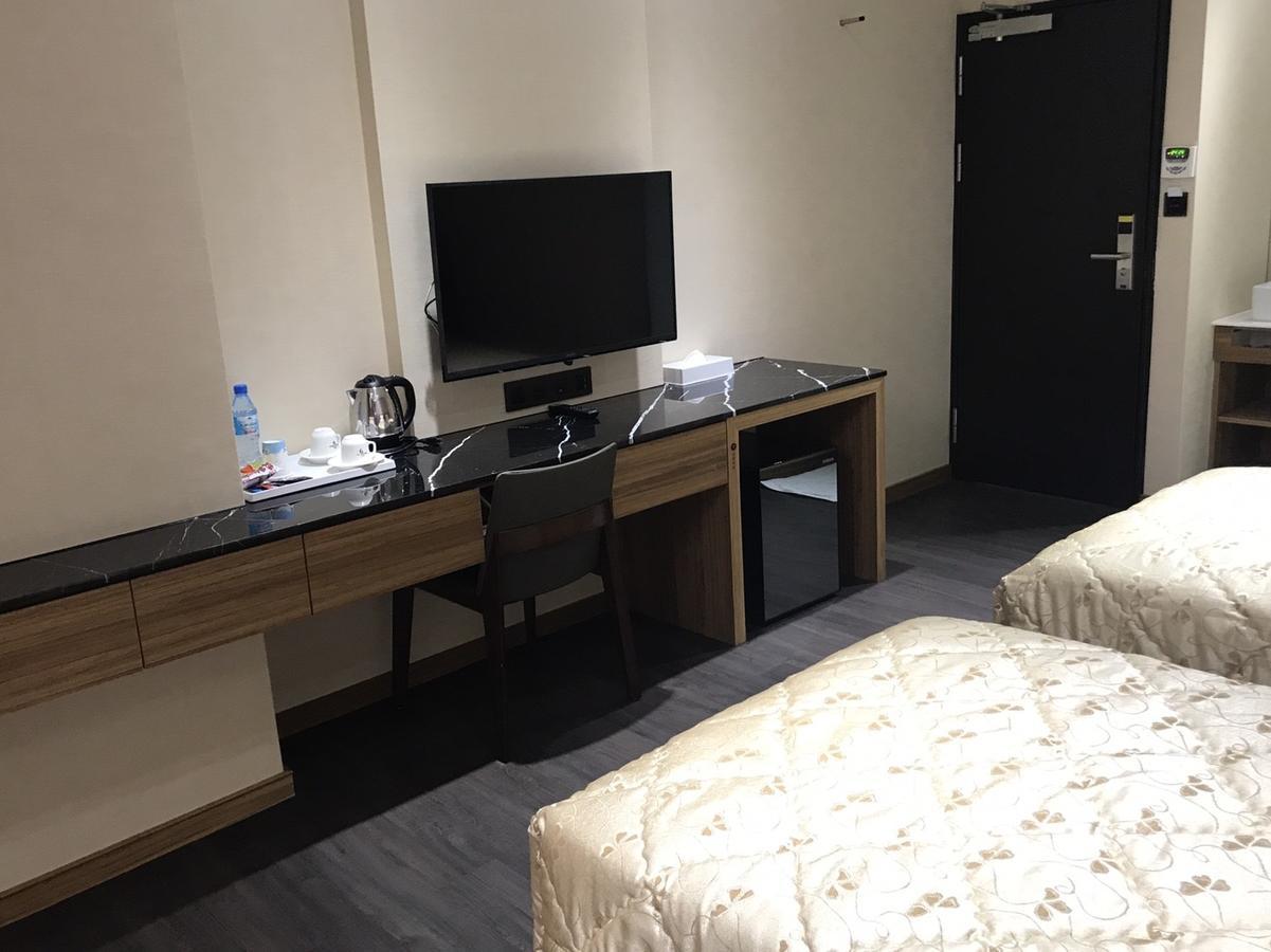 Red Hotel Юаньлинь Экстерьер фото